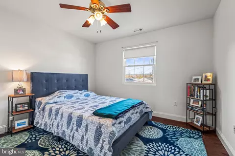 Bedroom - 3930 Glenhurst Rd, Dundalk, MD 21222 photo 3 of 4