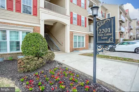 2201 C Falls Gable Ln #C, Baltimore, MD 21209