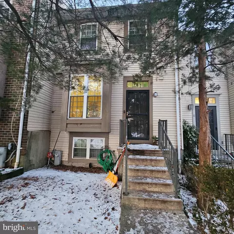 6 Black Cherry Ct, Reisterstown, MD 21136