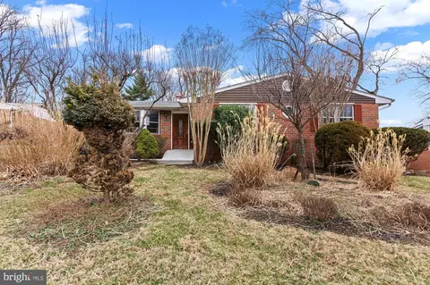 8202 Andes Ct, Pikesville, MD 21208