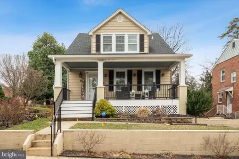 22 Cedarwood Rd, Catonsville, MD 21228