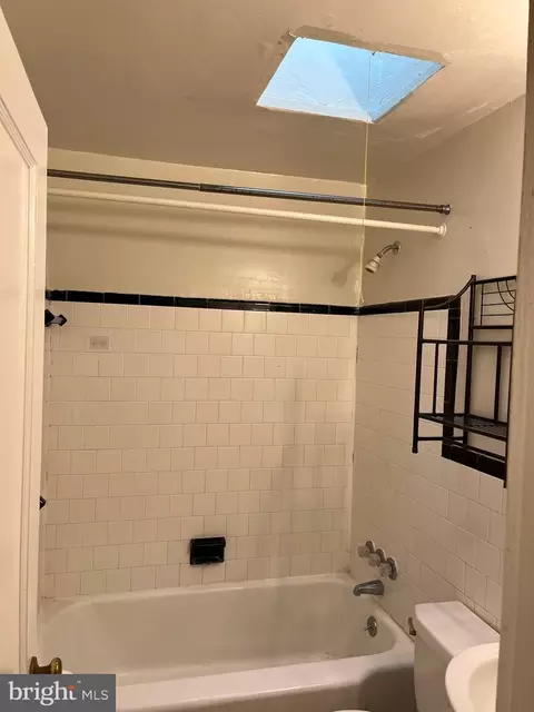 Bath - 7817 E Baltimore St, Baltimore, MD 21224 photo 3 of 3