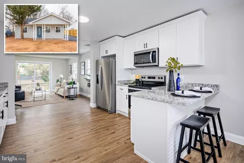 41 Left Wing Dr, Middle River, MD 21220