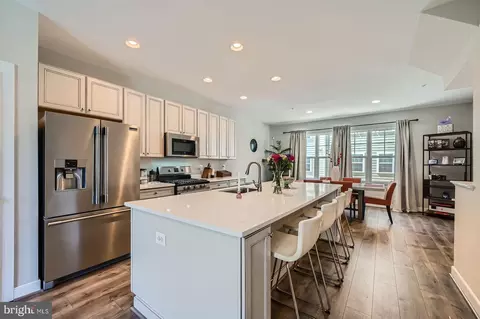 Kitchen - 423 E Jefferson Ave, Towson, MD 21286 photo 1 of 2