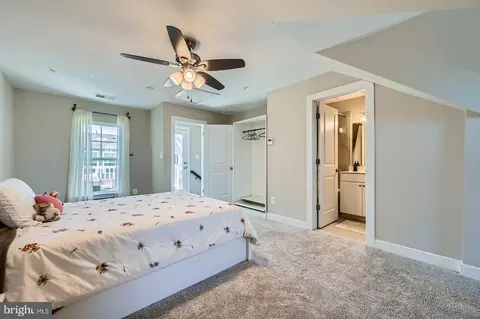 Bedroom - 423 E Jefferson Ave, Towson, MD 21286 photo 4 of 6