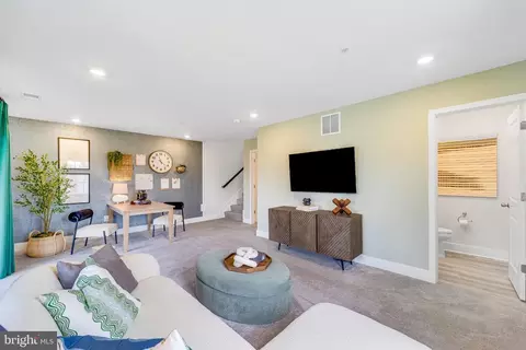 1840 Ritter Dr, Windsor Mill, MD 21244 photo 10