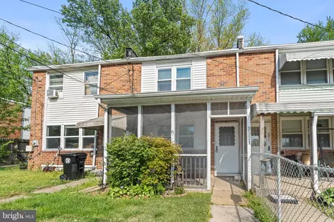 Exterior - 3031 Freeway, Halethorpe, MD 21227 photo 1 of 5