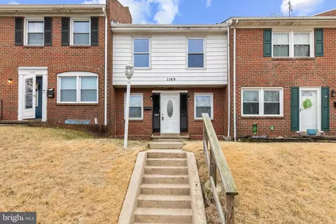 1169 Pelham Wood Rd, Parkville, MD 21234