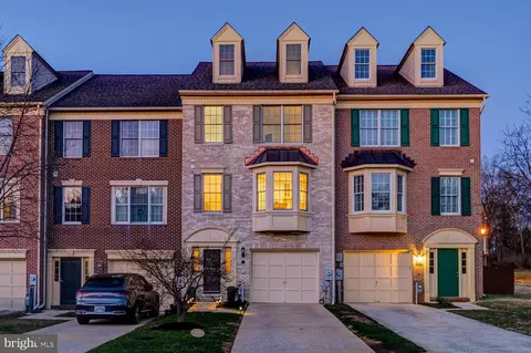 903 Hidden Moss Dr, Cockeysville, MD 21030