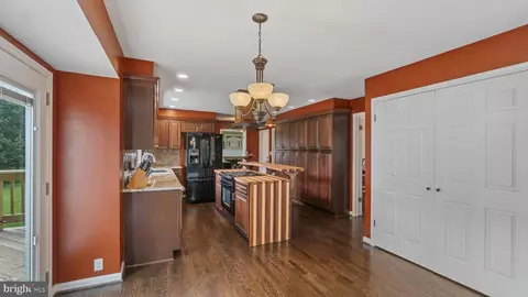 Entry Way - 14710 Manor Rd, Phoenix, MD 21131 photo 2 of 7