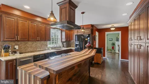 Kitchen - 14710 Manor Rd, Phoenix, MD 21131 photo 2 of 3