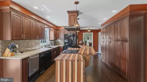 Kitchen - 14710 Manor Rd, Phoenix, MD 21131 photo 1 of 3