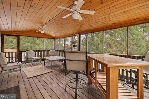 Exterior - 14710 Manor Rd, Phoenix, MD 21131 photo 5 of 11