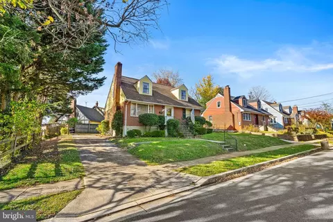 1702 Greenspring Dr, Lutherville Timonium, MD 21093