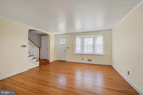 7226 Lanark Rd, Baltimore, MD 21212 photo 4