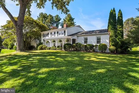 8422 Tally Ho Rd, Lutherville Timonium, MD 21093
