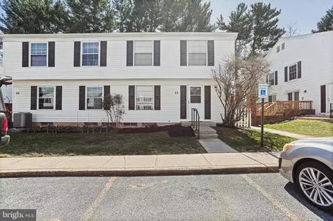 33 Brookshire Dr #A, Reisterstown, MD 21136