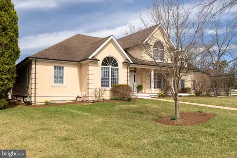 Exterior - 604 Valley View Rd, Towson, MD 21286 photo 4 of 12