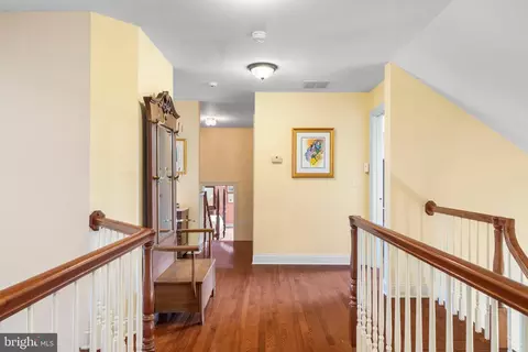 Entry Way - 604 Valley View Rd, Towson, MD 21286 photo 6 of 6