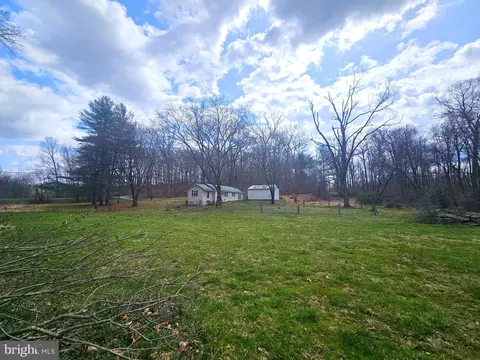Exterior - 15216 Parrish Rd, Upperco, MD 21155 photo 1 of 7