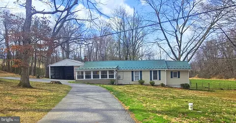 15216 Parrish Rd, Upperco, MD 21155