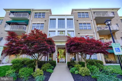 641 Straffan Dr #301, Lutherville Timonium, MD 21093