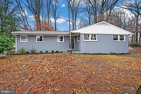 19 Sheraton Rd, Randallstown, MD 21133