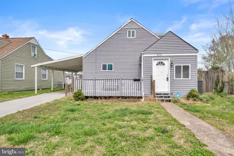 8114 Longpoint Rd, Dundalk, MD 21222