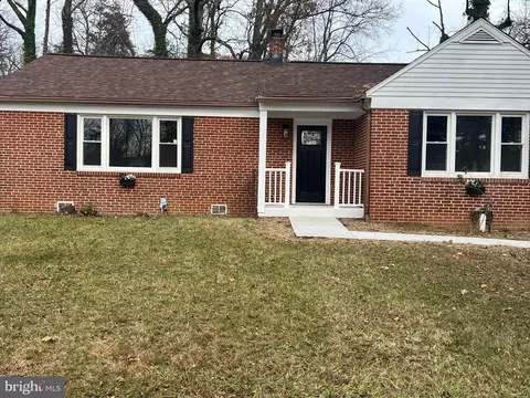 7108 Rockridge Rd, Pikesville, MD 21207