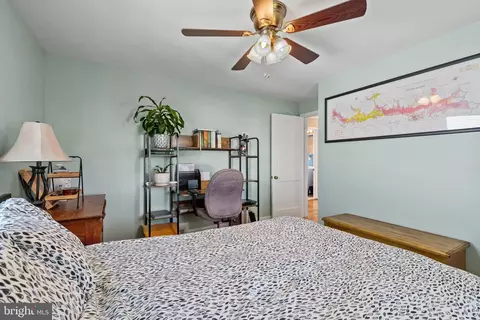 Bedroom - 5532 Oakland Rd, Halethorpe, MD 21227 photo 11 of 13