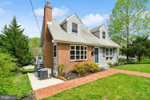 Exterior - 6207 Elmbank Ave, Baltimore, MD 21209 photo 9 of 10