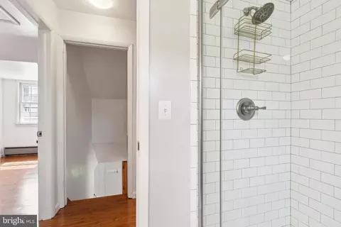 Entry Way - 6207 Elmbank Ave, Baltimore, MD 21209 photo 4 of 4