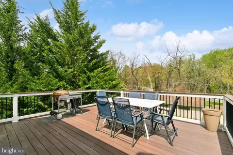 Exterior - 6207 Elmbank Ave, Baltimore, MD 21209 photo 5 of 10