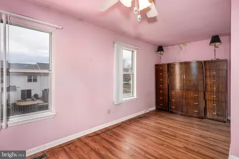 Bedroom - 5 Old Knife Ct, Middle River, MD 21220 photo 2 of 4