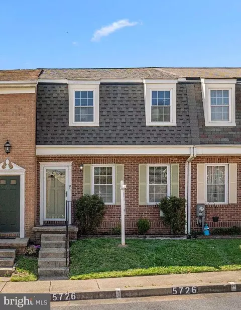 5726 Richardson Mews Sq, Halethorpe, MD 21227