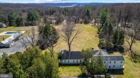 Deer Park Road, Reisterstown, MD 21136