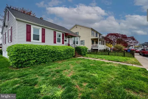 Exterior - 3119 Whiteway Rd, Sparrows Point, MD 21219 photo 2 of 5