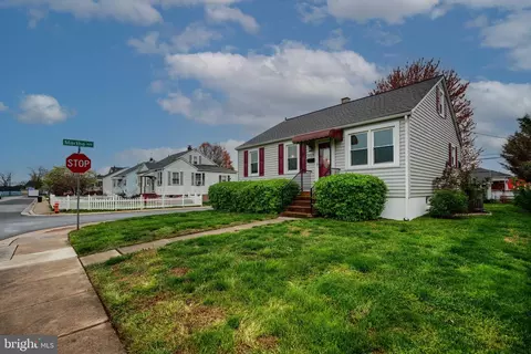 Exterior - 3119 Whiteway Rd, Sparrows Point, MD 21219 photo 3 of 5
