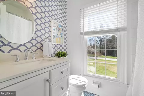Bath - 13714 Harcum Rd, Phoenix, MD 21131 photo 2 of 3