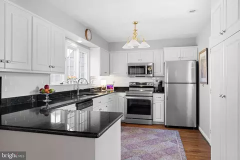 Kitchen - 13714 Harcum Rd, Phoenix, MD 21131 photo 1 of 3