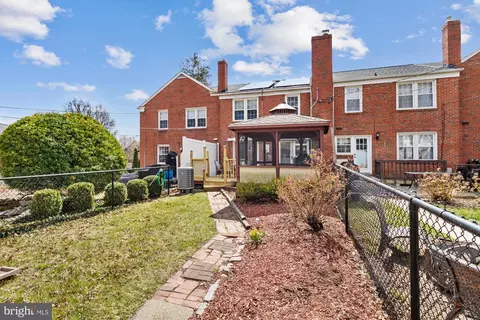 Exterior - 1582 Dellsway Rd, Towson, MD 21286 photo 11 of 16