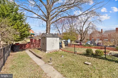 Exterior - 1582 Dellsway Rd, Towson, MD 21286 photo 10 of 16