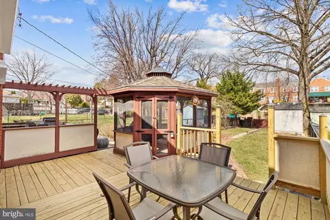 Exterior - 1582 Dellsway Rd, Towson, MD 21286 photo 4 of 16