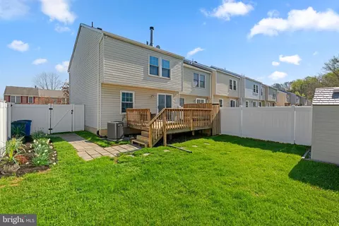 Exterior - 2 Ramsgate Ct, Halethorpe, MD 21227 photo 3 of 7