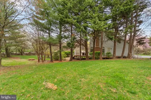 Exterior - 56 Bellchase Ct, Pikesville, MD 21208 photo 9 of 9