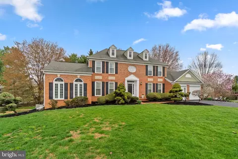 Exterior - 56 Bellchase Ct, Pikesville, MD 21208 photo 3 of 9