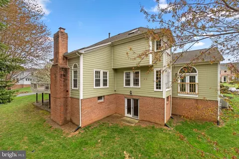 Exterior - 56 Bellchase Ct, Pikesville, MD 21208 photo 8 of 9