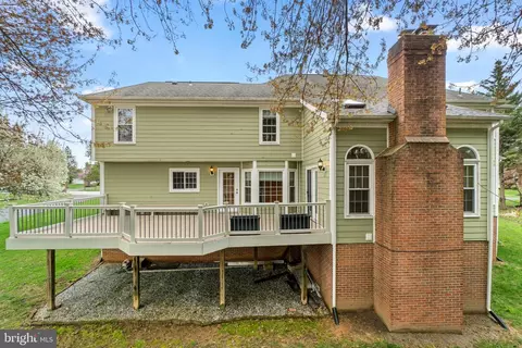 Exterior - 56 Bellchase Ct, Pikesville, MD 21208 photo 7 of 9