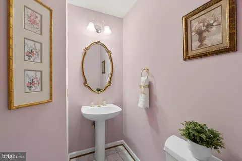 Entry Way - 56 Bellchase Ct, Pikesville, MD 21208 photo 7 of 7