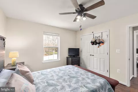 Bedroom - 13118 Miles Rd, Middle River, MD 21220 photo 7 of 7